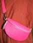 Preview: Leder-Crossbody-Bag STINA, fuchsia