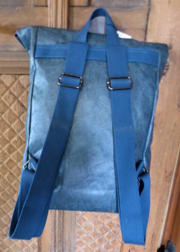 Waxed Paper Backpack, blau
